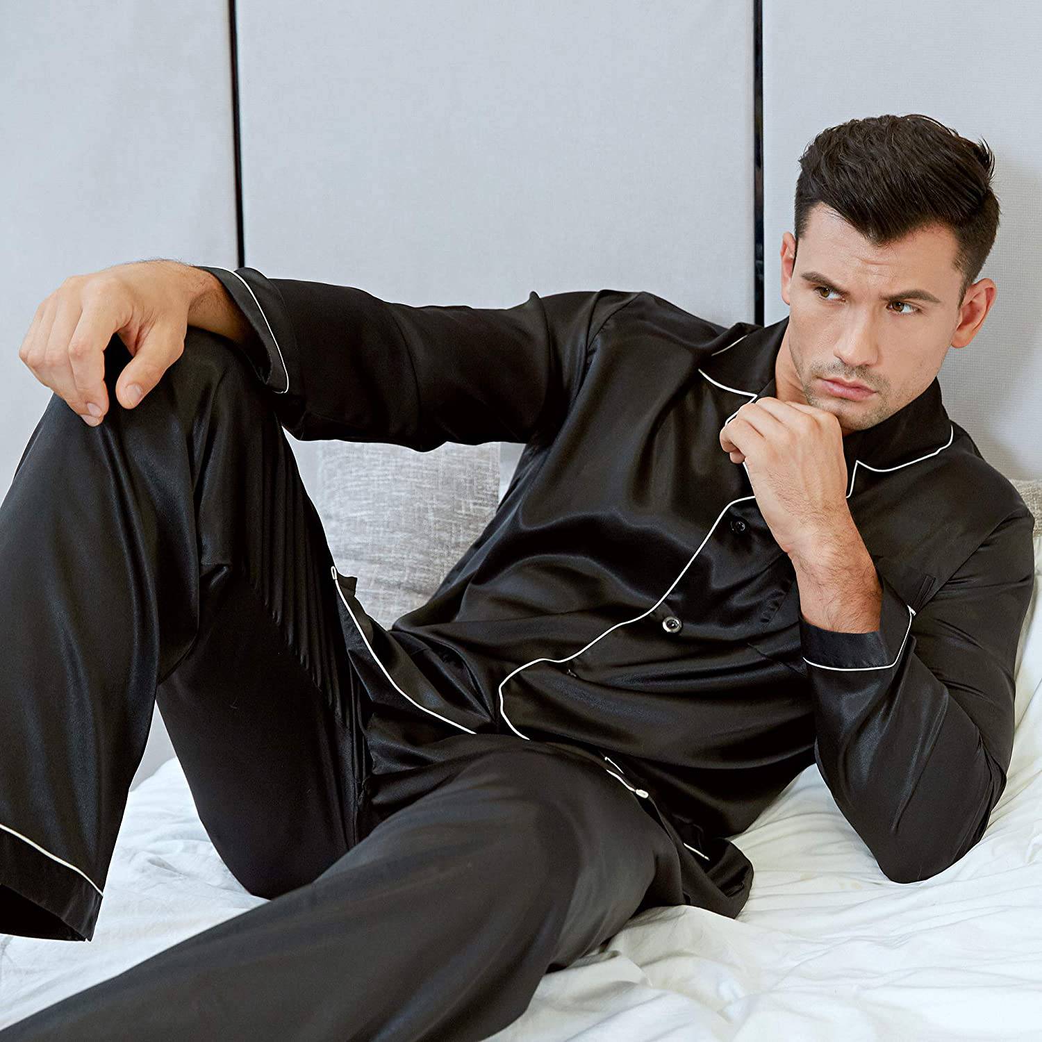 Men's Silk Pajama Set With Pockets Silk Button - Down Pajamas