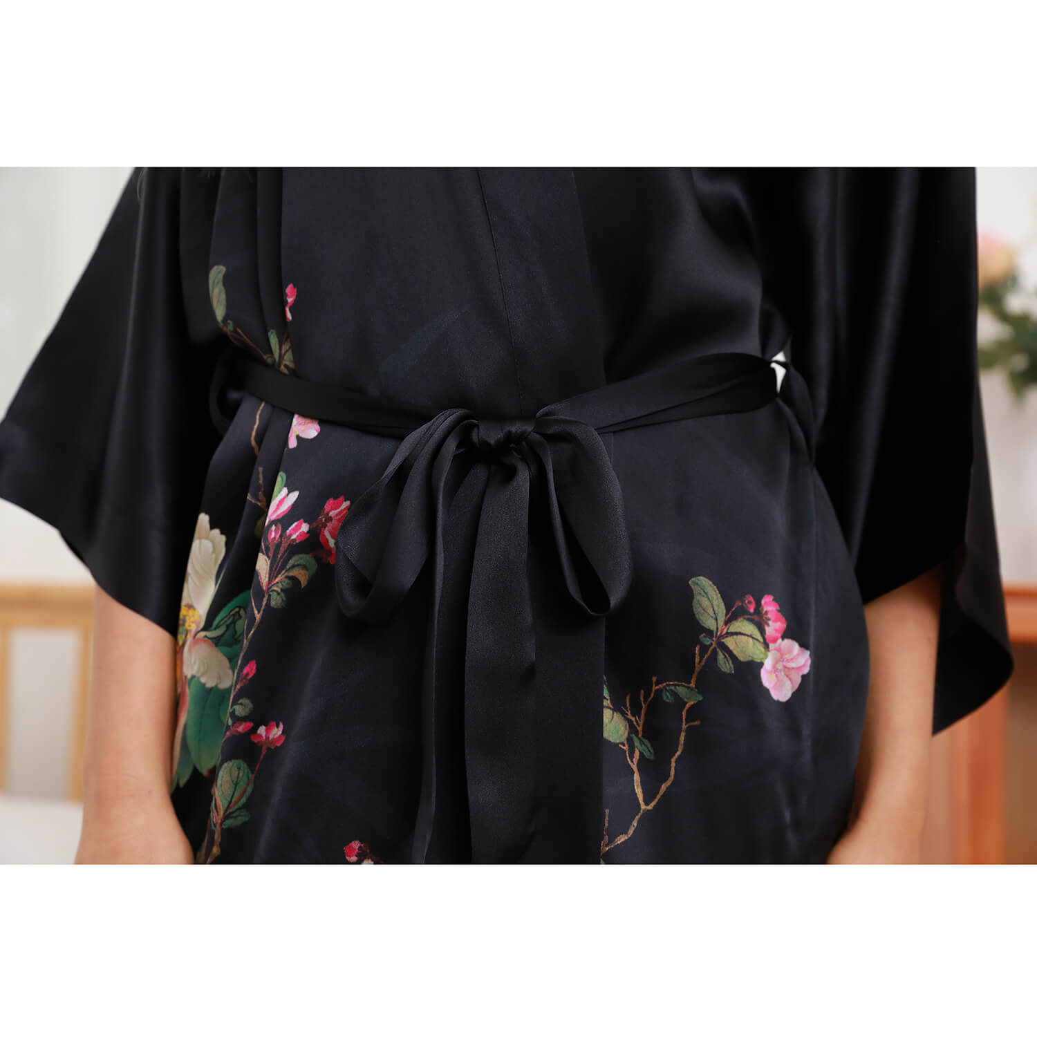 Women's Floral Print Pure Silk Kimono Robes Black One size fits most
