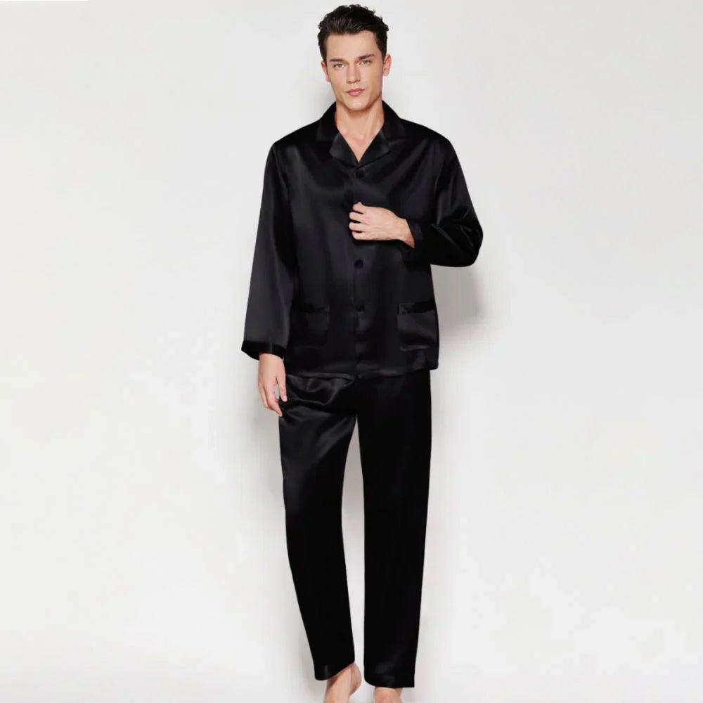 Herr svart sidenpyjamas