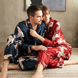Lyxtryckt sidenpyjamasset för par långärmade nattkläder Silkematchande pyjamas